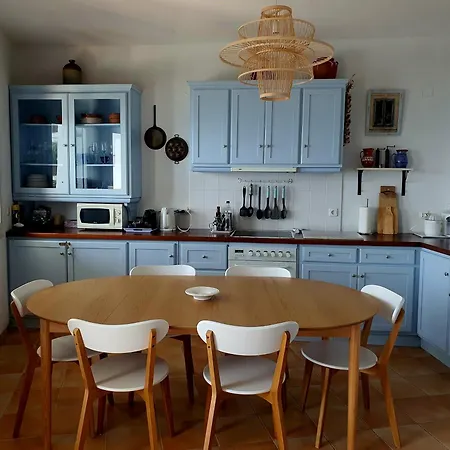Byron Villa