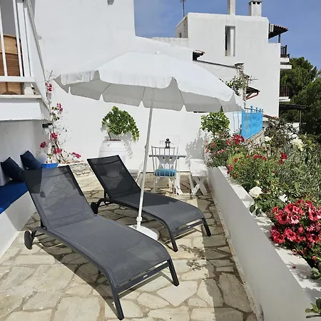 Byron Villa Skiathos Town